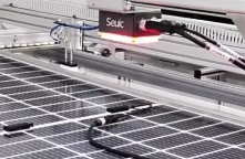 東集工業(yè)視覺助力光伏行業(yè)「IV測(cè)試環(huán)節(jié)」高效讀碼應(yīng)用